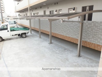 クレドール南川添[1LDK/50.2m2]の共用部