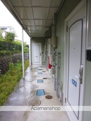スプレンダー中山[1K/24m2]の共用部1