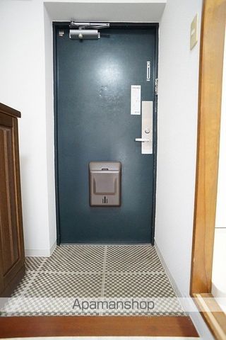 オールウェイズの内装写真