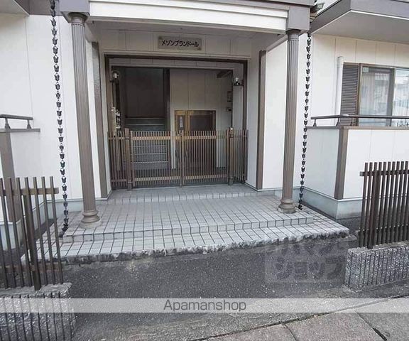 メゾンプランドールの玄関写真