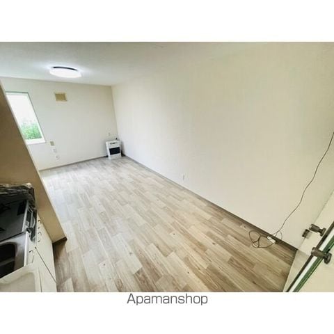 レジスタ栄通の内装写真