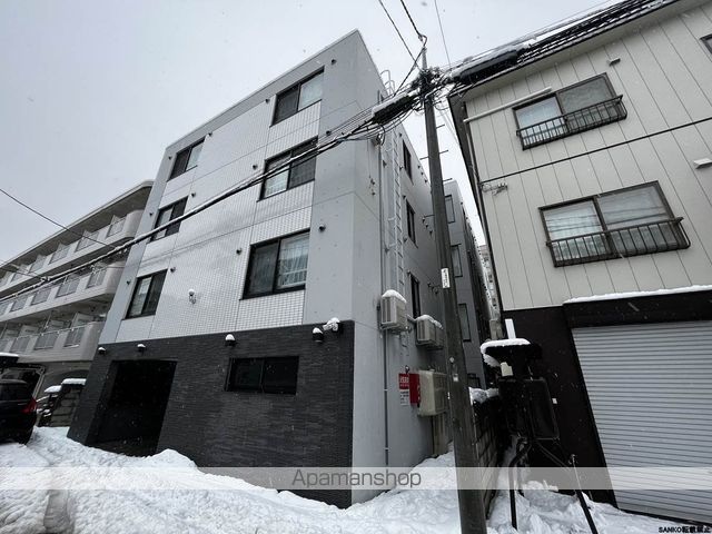 クリスタルN9の外観写真