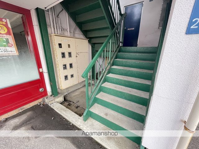 メゾンパティオ花園の玄関写真