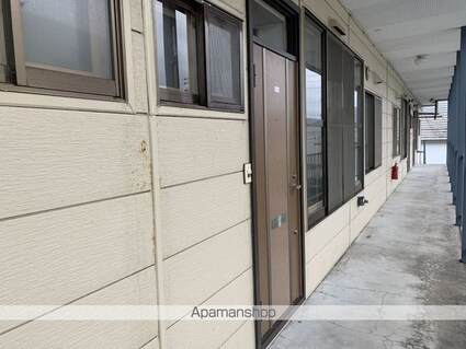 マンションシーリッチ（マンションシーリッチ）[3LDK/58.67m2]のエントランス1