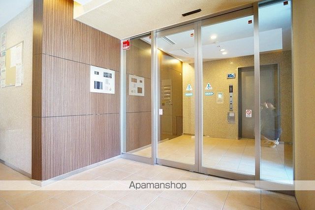 スタイリオ元住吉の玄関写真