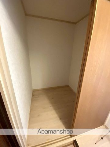 ロワイヤルマンションの内装写真