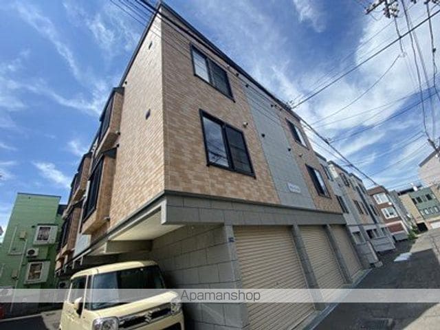クラージュ16の外観写真