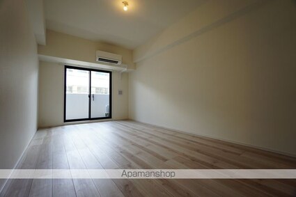 ＣＲＥＳＴ　ＴＡＰＰ金山[1K/29.97m2]のリビング・居間