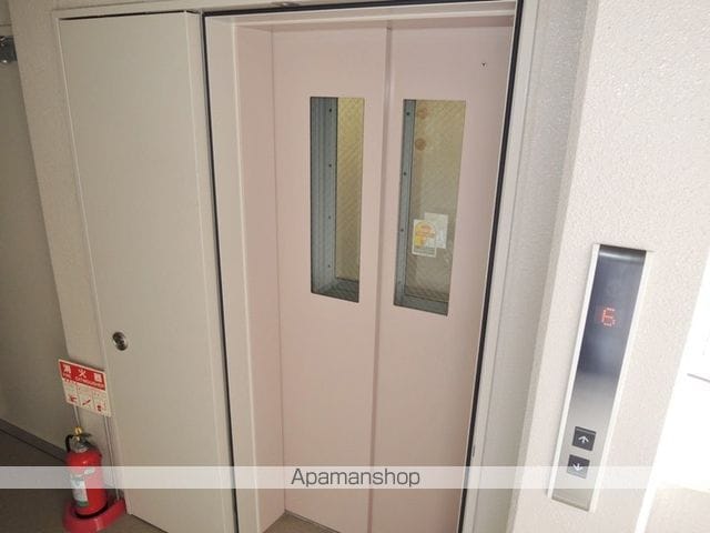 TMK江坂の内装写真