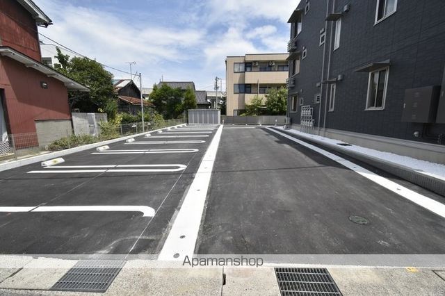 A L’ESTのその他写真