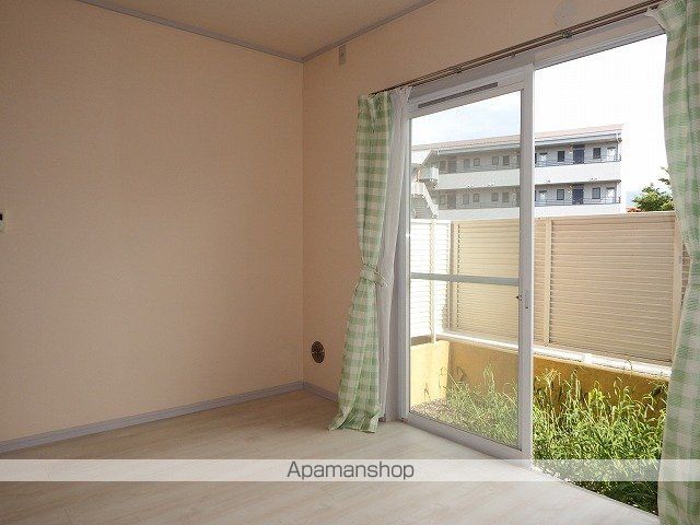 甲府テラスハウス6号館の内装写真