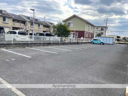 レオパレス大堀[1K/20.28m2]の駐車場