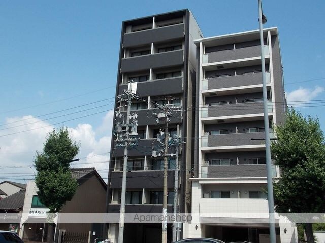 ラクロア[1R/28.05m2]の外観3