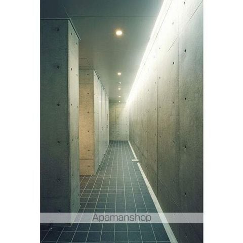 トランセット覚王山の玄関写真