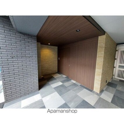 東京都中野区新井１丁目[1R/30.36m2]の外観2