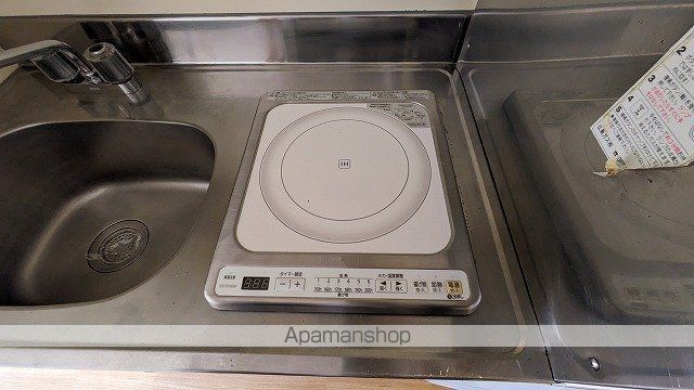 ワイアンドワイ宝町ビルの内装写真