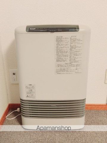 レオパレスKAZUの内装写真