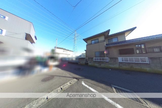ローレンスの周辺写真