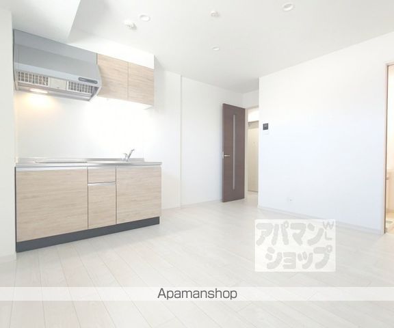 F ASECIA RAPIDEの内装写真