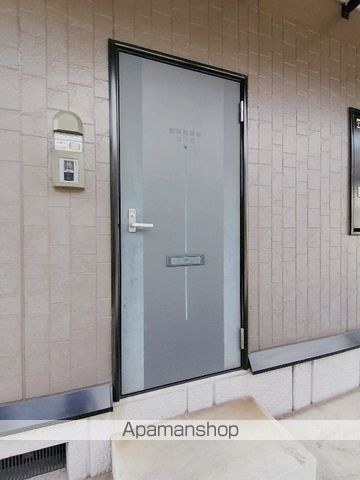 フレンドリー鶴新田 B棟の外観写真