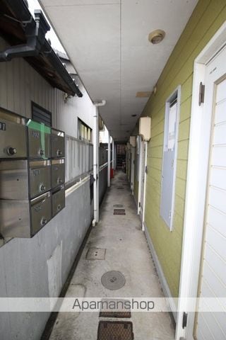 シングルステージの玄関写真