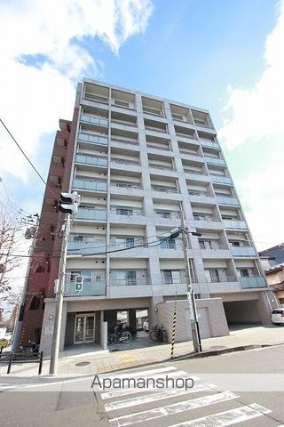 ヴィアーレ新寺の外観写真