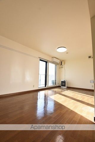 ST32の内装写真