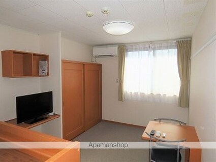 レオパレス中組[1K/23.18m2]のリビング・居間