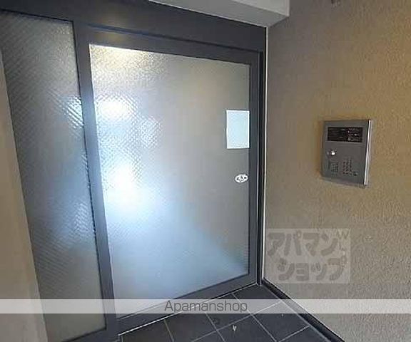 フラッティ京大北の玄関写真