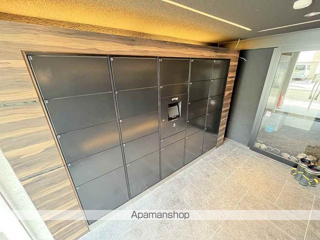 SーRESIDENCE琴似IIの玄関写真