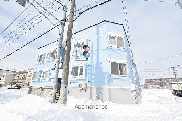 百合が原アベニューB棟の外観写真