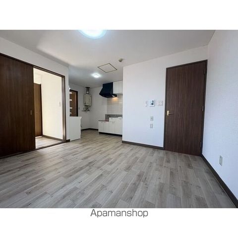 第5家土住マンションの内装写真