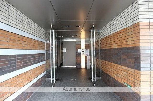 エステムプラザ博多駅南の玄関写真