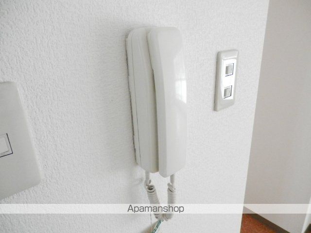 ローヤルハイツ菊水元町の内装写真