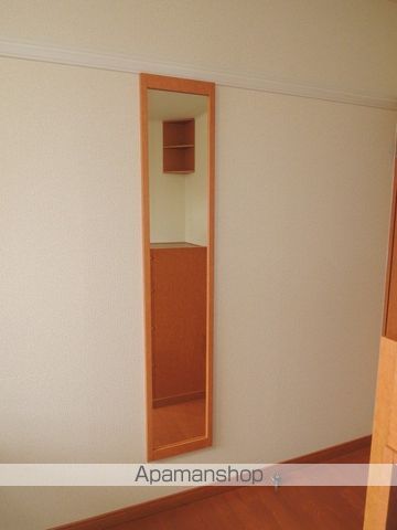 レオパレスメルヴェユー山鼻の内装写真