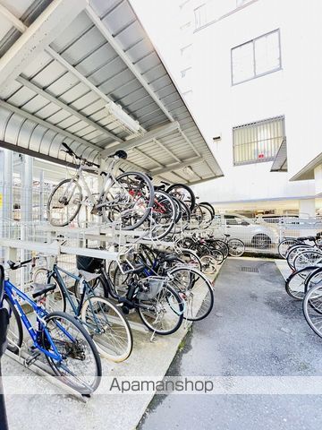セントレイクセレブ代官町の玄関写真