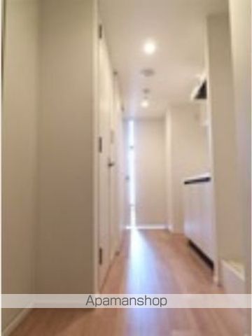 カナルフロント芝浦[1K/25m2]の玄関