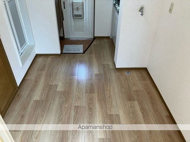 タウンコート参番館の内装写真
