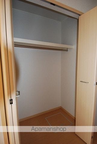 フォーリスト清水の内装写真