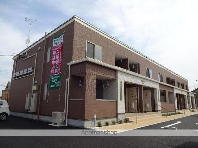 タカレジデンスの玄関写真