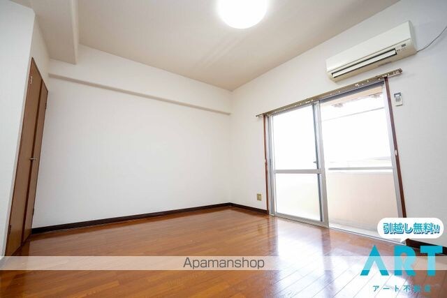 カサグランデ小坂[1R/26.28m2]のリビング・居間