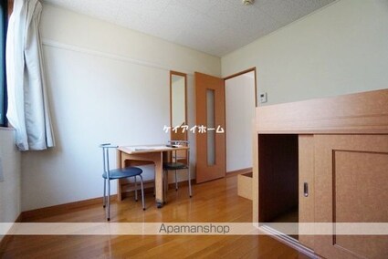 レオパレスＦＵＺＩＭＯＮ　Ａ[1K/22.18m2]のリビング・居間