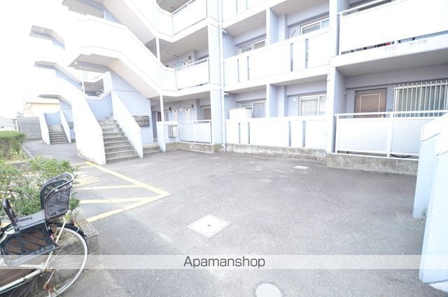 グランシャリオの玄関写真