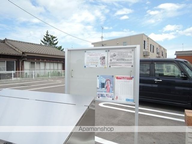新潟市北区 2階建 築14年の外観写真