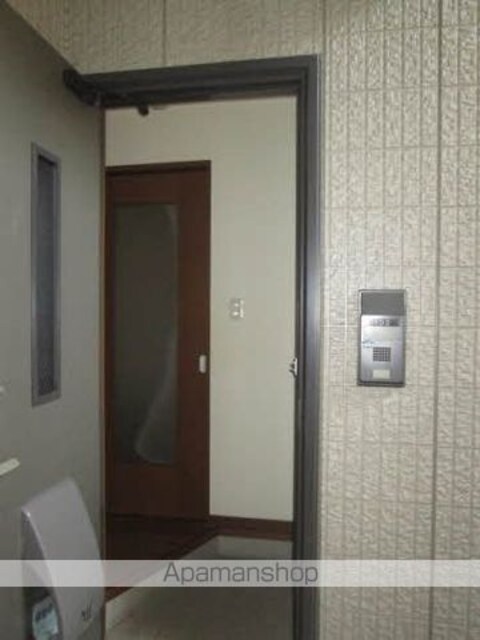 和歌山県和歌山市小雑賀[3DK/54.07m2]の玄関1