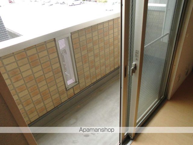 テ キューロ トレスの内装写真