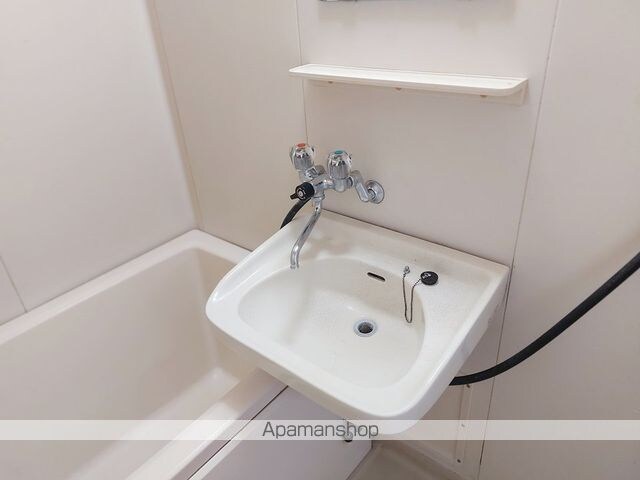 愛媛県松山市空港通３丁目[2DK/39.6m2]の洗面所