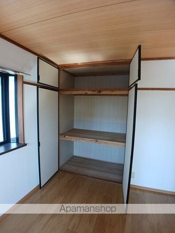 メゾンアイリス IIの内装写真