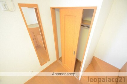 レオパレスフレンド[1K/23.97m2]の収納