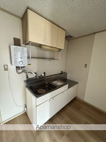 レスト北新川 B棟の内装写真